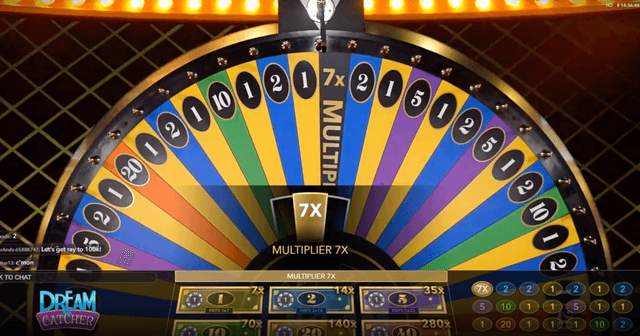 Како играти Ливе Дреам Цатцхер бесплатно и за прави новац image